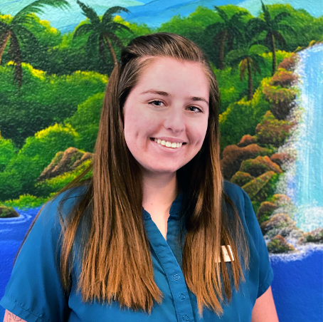 Zoe M., Client Service Representative